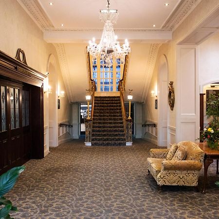 Grand Hotel Malahide Ngoại thất bức ảnh