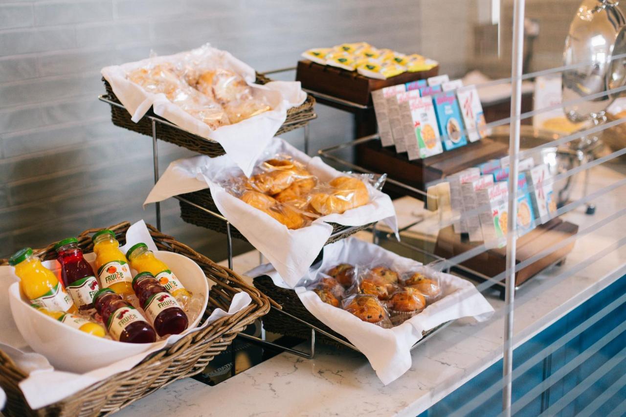 Grand Hotel Malahide Ngoại thất bức ảnh